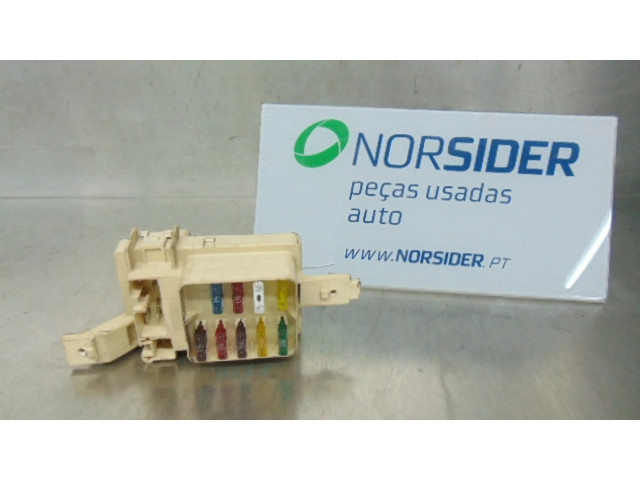   Pojistková skříňka    Toyota Starlet (P80) IV 1989