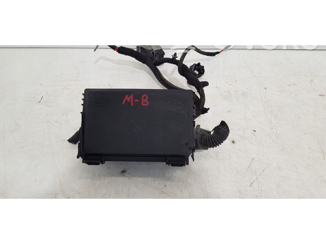 Блок предохранителей Opel Meriva B