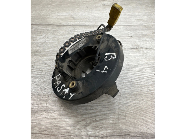 Подрулевой шлейф SRS    Volkswagen PASSAT B4