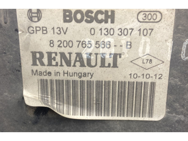 Вентилятор радиатора     8200765566, 8200765566    Dacia Sandero 