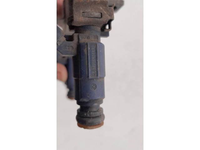 Vstřikovač 9260930009 KIA Shuma