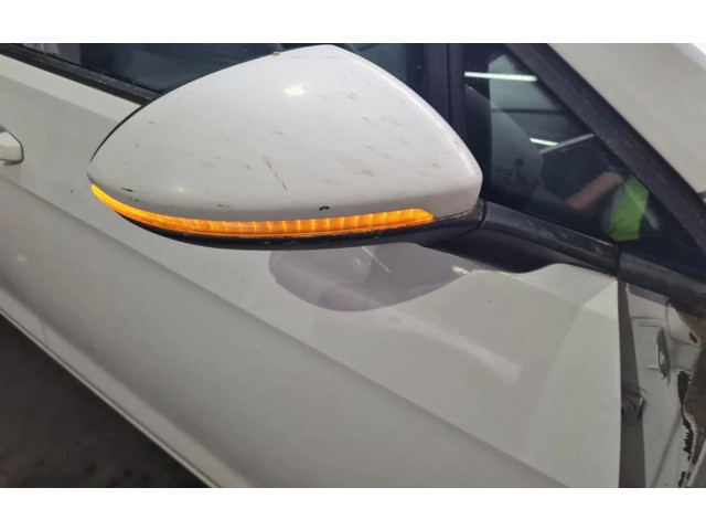 Зеркало электрическое Volkswagen Golf VII 2013 - 2019 года