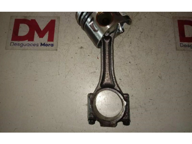 Píst    Seat Leon (1P)     