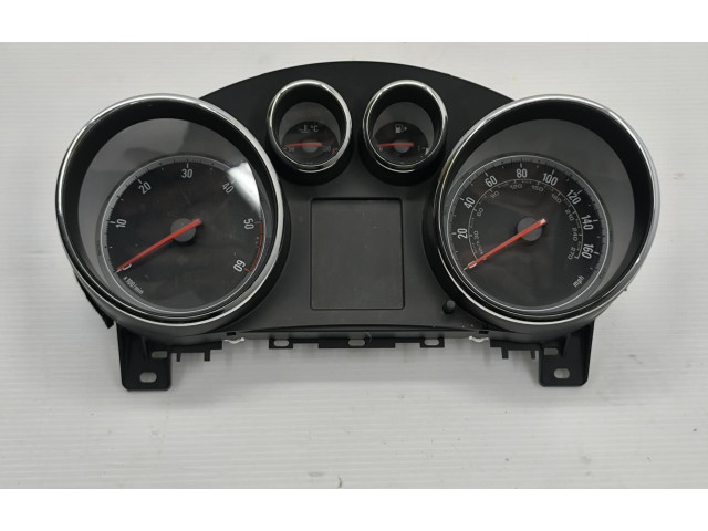 Přístrojová deska Opel Zafira C 2014 13433781