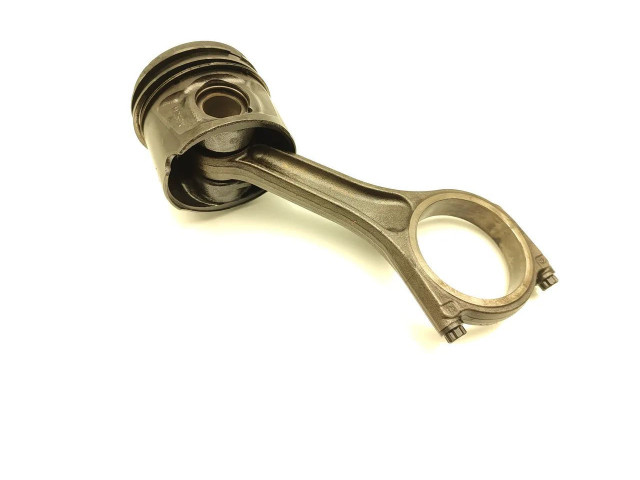 Поршень с шатуном 276DT 276DT Land Rover Discovery 3 - LR3