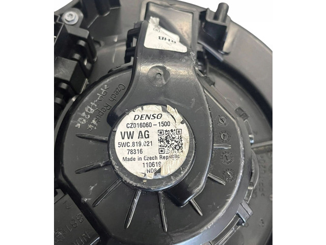 Вентилятор печки 5WC819021, CZ0160601500 Volkswagen Golf VIII