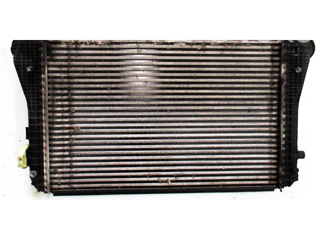 Радиатор интеркулера 1K0145803T, 1K0145803 Volkswagen Golf VI