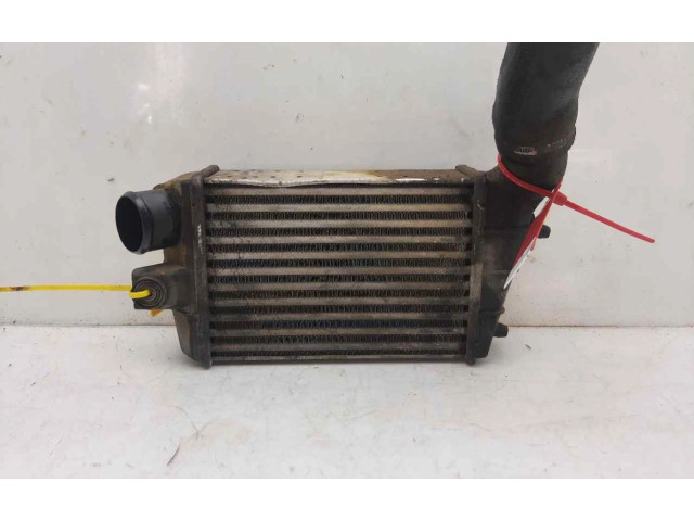 Интеркулер 51715999 Alfa Romeo 166 1.9