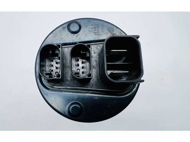 Pojistková skříňka Электрическая часть 0984253, 0122001620 BMW 4 G22 G23 G24 G26 2022