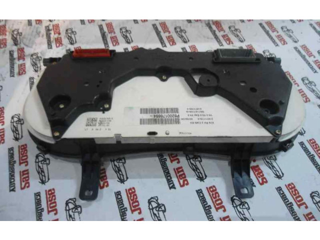 Přístrojová deska Renault Kangoo I 2004 P8200176654