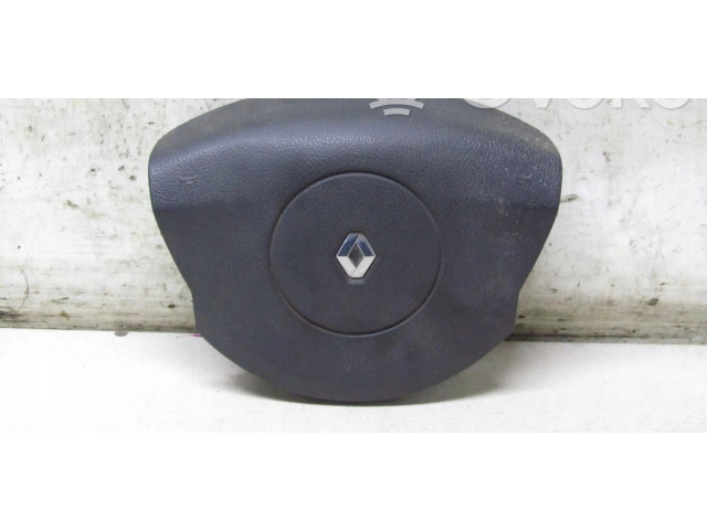 Подушка безопасности водителя 8200968357   Renault Trafic II (X83)