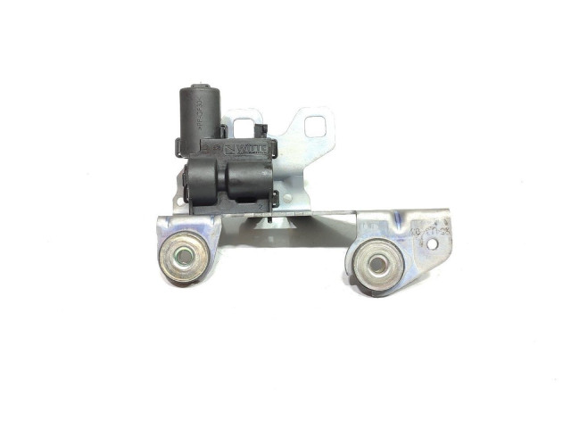 Замок багажника 7840918, 704    BMW M3 e92 2007 - 2013 года