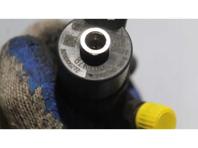 Vstřikovač 0445110110   Renault Scenic II -  Grand scenic II  pro naftový motor 1.9  