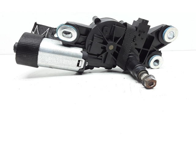 Моторчик заднего дворника 30663891    Volvo V70