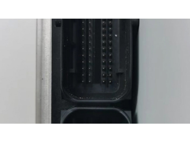 Řídící jednotka 8E0909557E, 0261207754 Audi A4 S4 B5 8D 1999