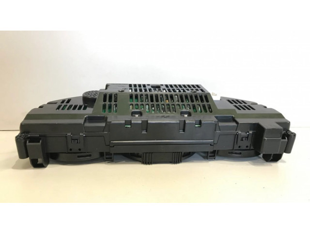 Přístrojová deska Mercedes-Benz C W204 2012 A2049004008, A2C53435305