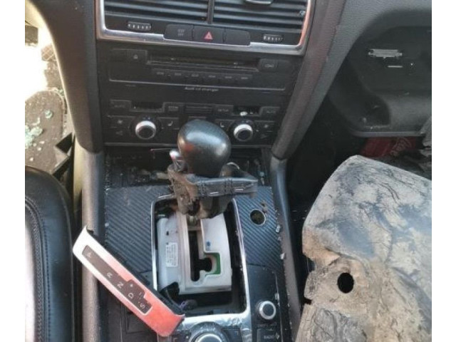 Řídící jednotka    Audi Q7 4L 2007