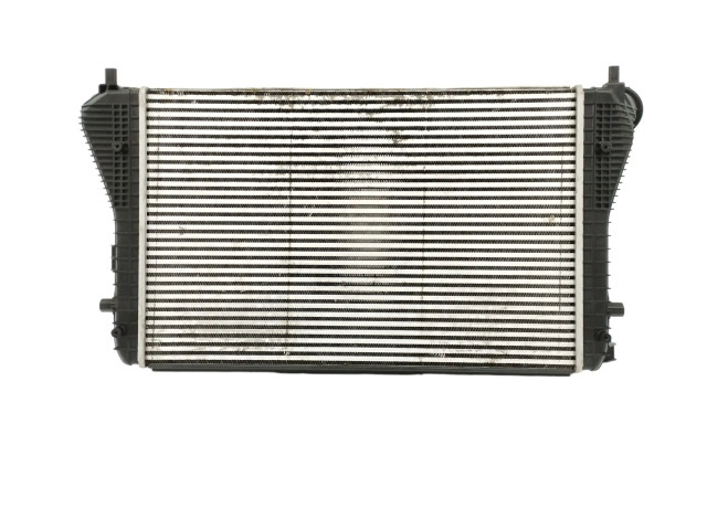 Интеркулер  1K0145803L   Skoda Octavia Mk2 (1Z) 