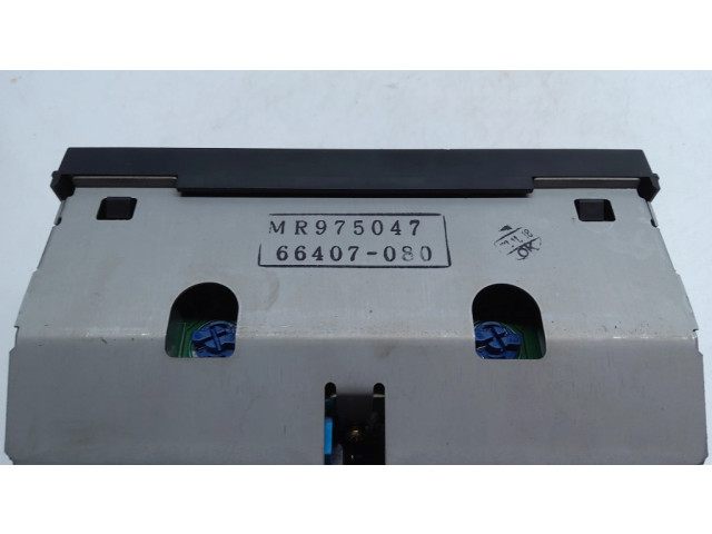 Дисплей MR975047 Mitsubishi Carisma