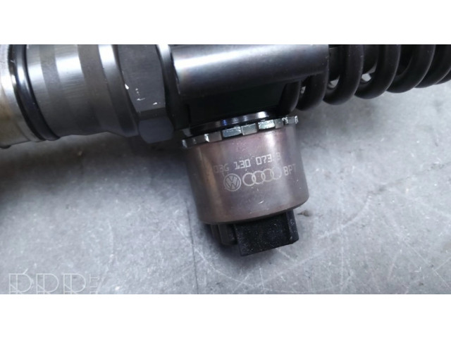 Vstřikovač 03G130073B, 0414720403   Volkswagen Touran I  pro naftový motor 2.0 BXE 1.9