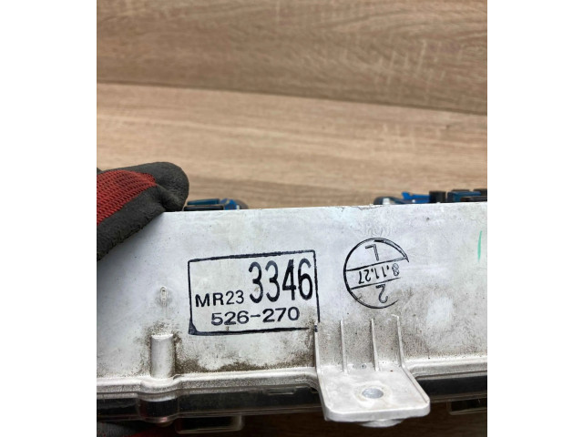 Přístrojová deska  Mitsubishi Pajero 1991 MR233346, 526270  