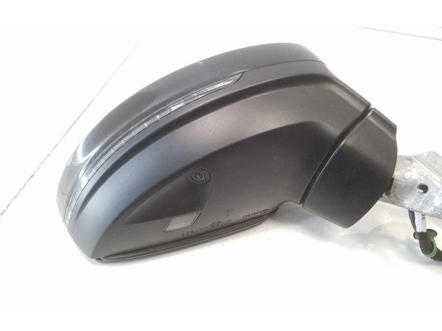 Zpětné zrcátko  Volkswagen Tiguan 2017  E8047979  