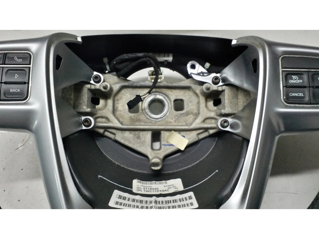 Volant Chrysler Town & Country V 2012 P1WC17DX9AC, C3718040