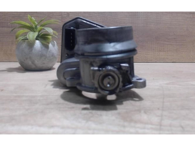 Дроссель BMW X3 E83