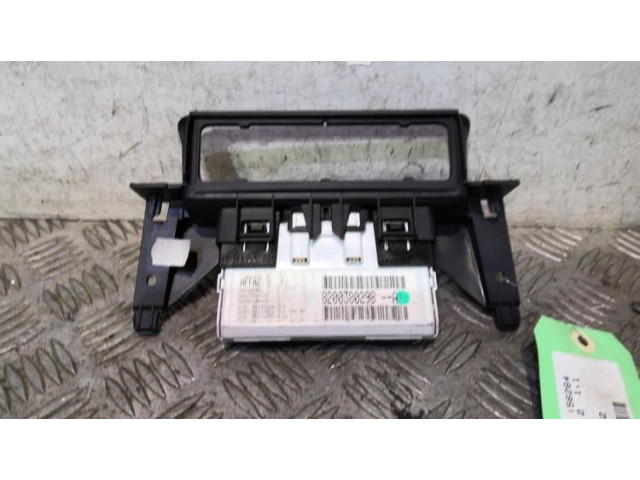 Дисплей    8200622637   Renault Clio II