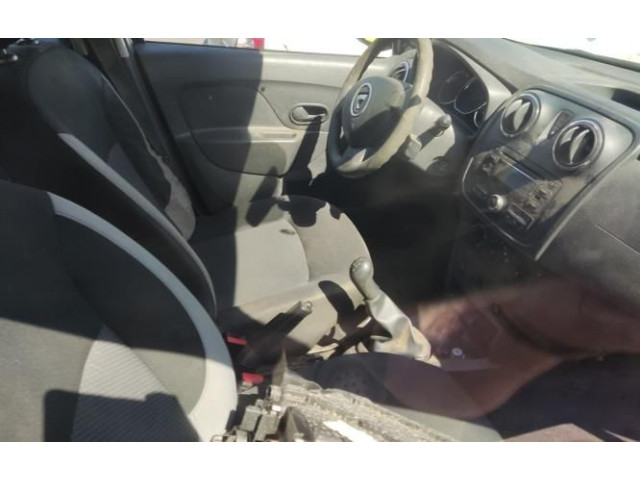 Вентилятор печки 272107379R Dacia Sandero