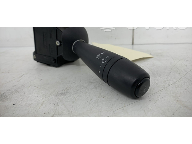 Ручка стеклоочистителей 8201168003 Dacia Logan II