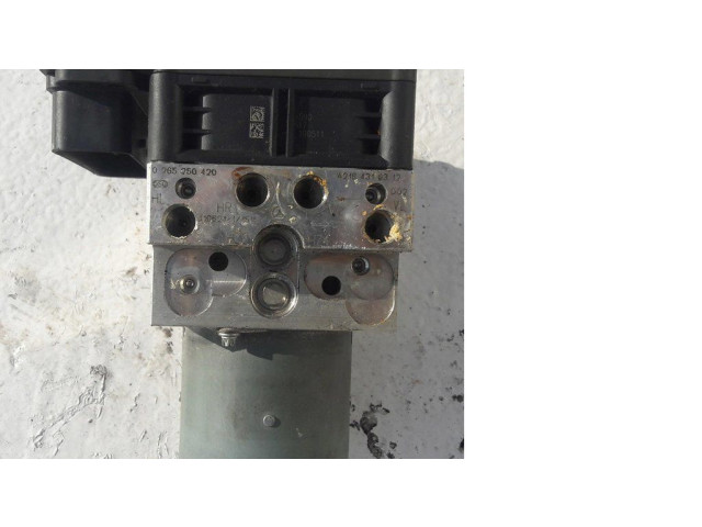 Блок АБС A2184310312 Mercedes-Benz CLS C218 AMG 2011-2015 года