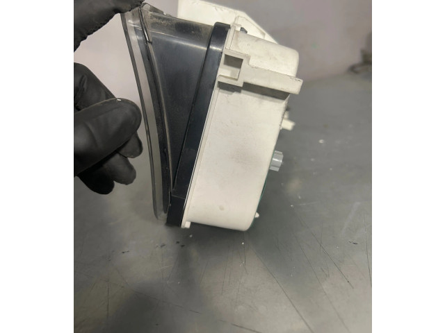 Přístrojová deska Hyundai Galloper 1997 3128k