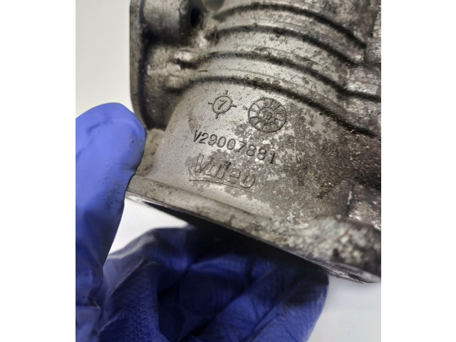 Клапан EGR 03L131501AA Volkswagen Crafter