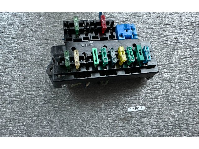 Řídící jednotka 24321V0300 Nissan Patrol 160 1986