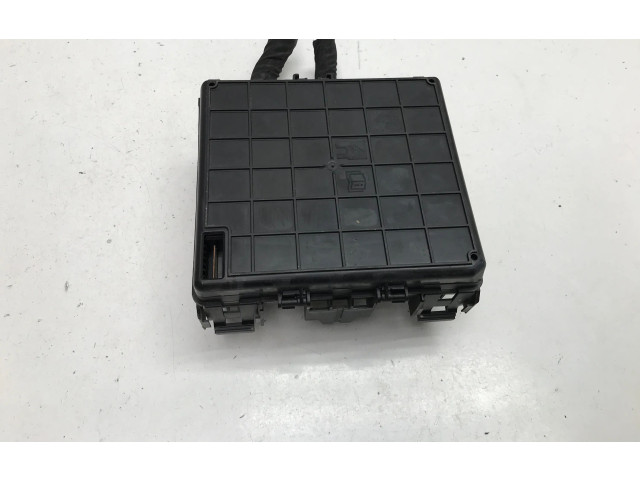   Pojistková skříňka LV6T14D068EBE, LV6T14D068EBE   Ford Kuga III 2020