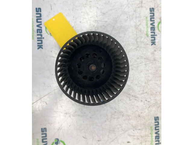 Вентилятор печки    272109961R, 272109961R   Renault Trafic III (X82)