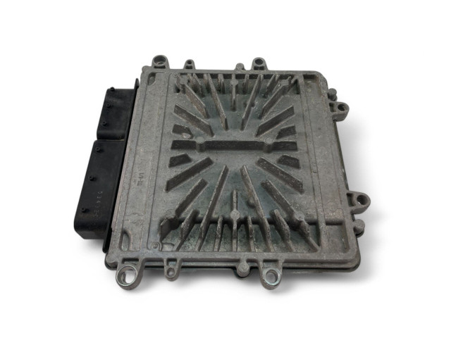 Блок управления двигателем Блок управления 31336983, 0281018414   Volvo S60