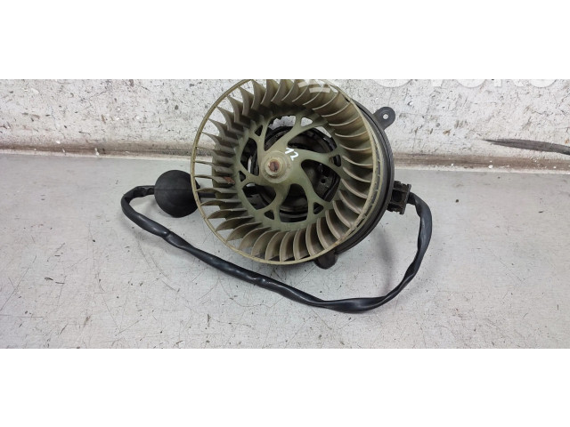 Вентилятор печки       Mercedes-Benz E W124