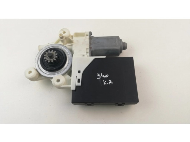 Передний двигатель механизма для подъема окон