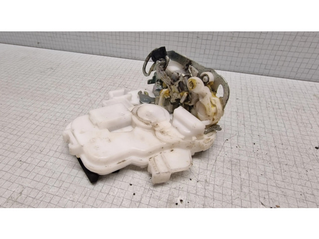 Передний замок