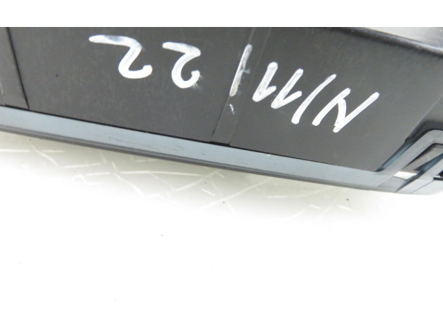 Pojistková skříňka Спидометр (приборный щиток) 9866412070470C Porsche Boxster 986 2003