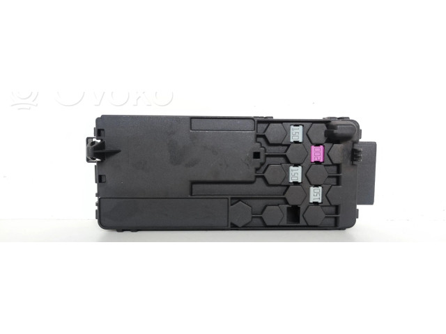 Pojistková skříňka E0000031, 013948411 Mercedes-Benz E W211 2003