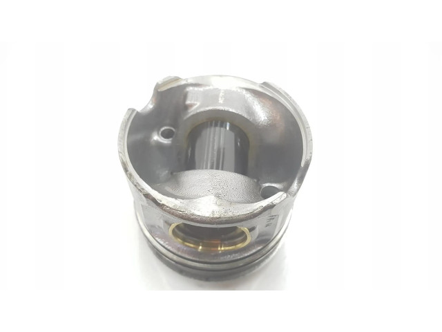  Поршень с шатуном  8580515, 11258580515  BMW X3 G01 для дизельного двигателя 2.0