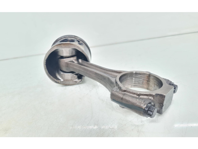 Поршень с шатуном bls Skoda Octavia Mk2 (1Z)