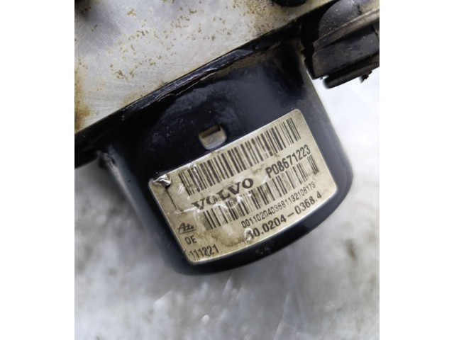 Блок АБС 30643982   Volvo  V70  2005 - 2008 года