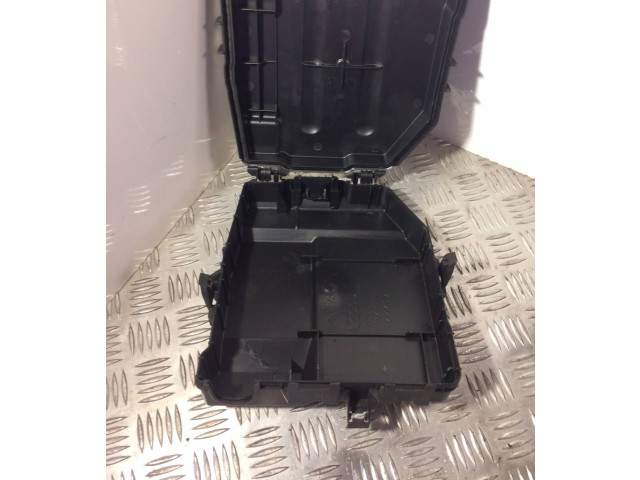 Píst 4E0937121, 4E0937587 Audi A8 S8 D3 4E