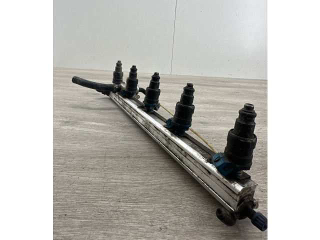 Комплект форсунок 1270570, 0146 Volvo V70