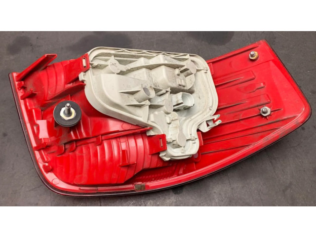 Задний фонарь 8P0945096A Audi A3 S3 8L 1996-2003 года