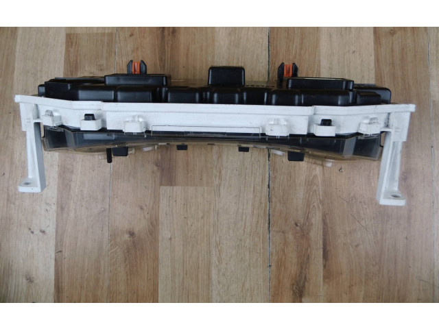 Přístrojová deska  Toyota RAV 4 (XA50) 2020 838004A400  